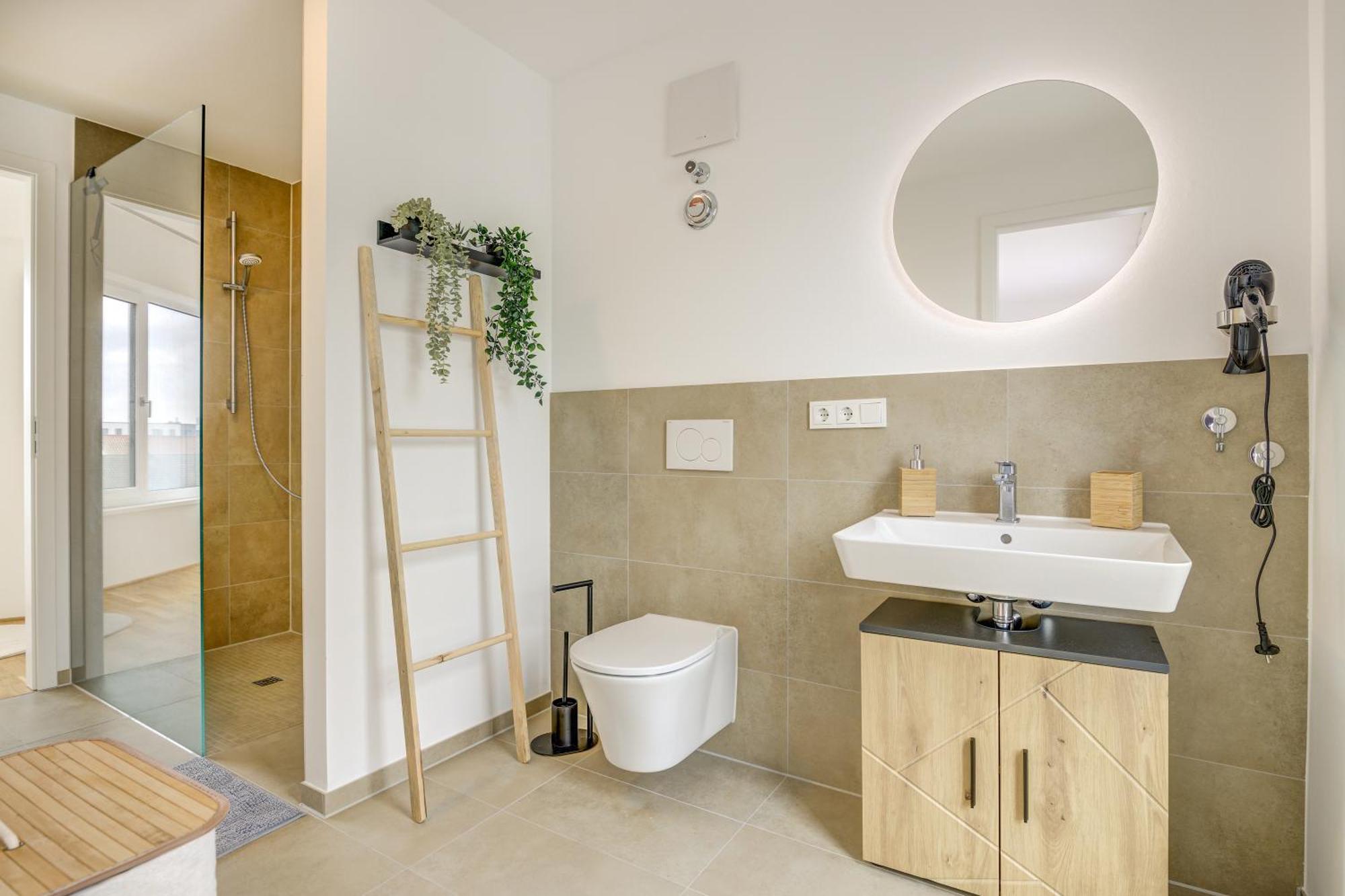 Exklusive 3-Zimmer Luxus-Maisonette In Hochheim - Naehe Frankfurt Flughafen, Wiesbaden Und Mainz Hochheim am Main Zewnętrze zdjęcie